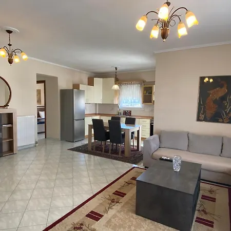 Midias Apartment